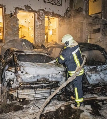 Росіяни обстріляли готель у Харкові — 11 людей поранені