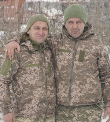 Мама не знає, що обидва сини на війні: рідні брати з Волині служать в одній бригаді