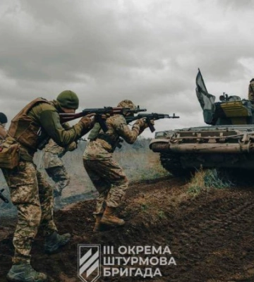На Таврійському напрямку росіяни найбільше штурмують околиці Мар&#039;їнки та Авдіївки, – ЗСУ