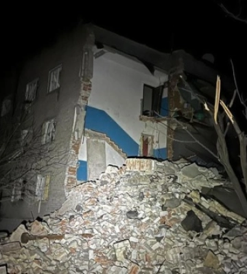 Росіяни вдарили по Нью-Йорку на Донеччині бомбами й ракетою - троє поранених