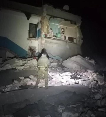 Росіяни скинули авіабомби на багатоповерхівку в Нью-Йорку: під завалами п&#039;ятеро людей