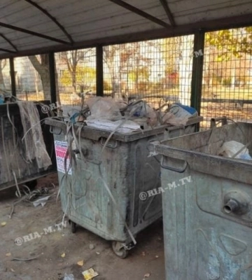 В оккупированном Мелитополе дворники устроили сидячую забастовку  - стали известны подробности 