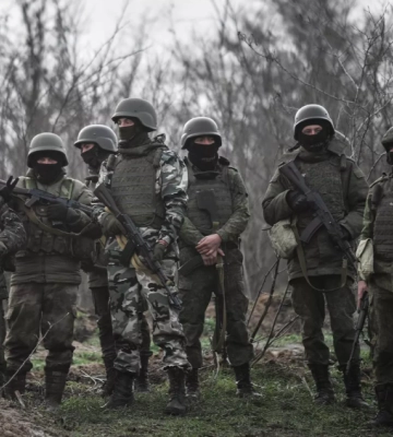 Сложно высадить десант: ВС РФ продвинулись в районе Донецка и Крынок, — ISW (карты)