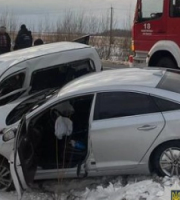 Загинув водій, травмована дитина: на трасі Львів – Луцьк Hyundai протаранив Renault 