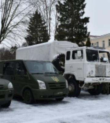 На Волині прикордонникам передали дуже цінну автомобільну техніку 