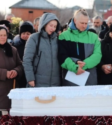 У Коломиї попрощалися з 5-річним хлопчиком, який помер після видалення молочних зубів