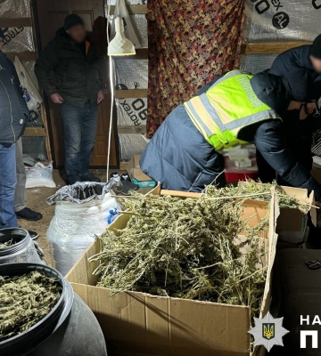У Києві затримали сумчанина, який налагодив постачання марихуани через телеграм-канал