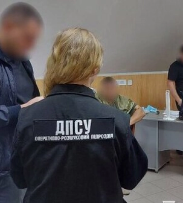 Викрито незаконний канал переправлення чоловіків через кордон: транспортне підприємство укладало фіктивні договори і вносило&amp;hellip;