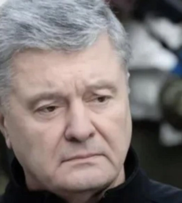 У ЗМІ повідомляють, що Петро Порошенко подав до суду на українських прикордонників