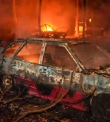 Росіяни атакували Одесу шахедами: загорілася багатоповерхівка, постраждали троє людей