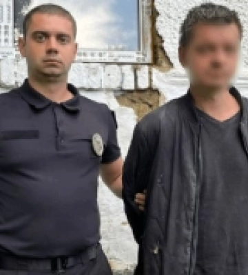 Закарпатець убив матір, закопав на подвір’ї та чотири місяці вибирав її пенсію