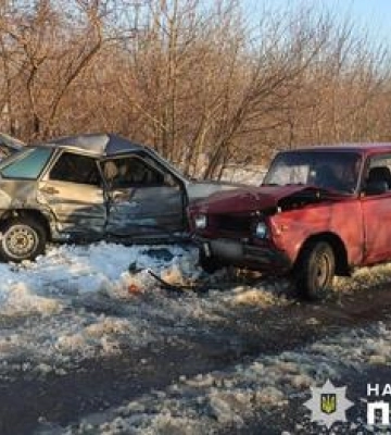 ДТП на Полтавщині: до лікарні потрапили жінка з дитиною