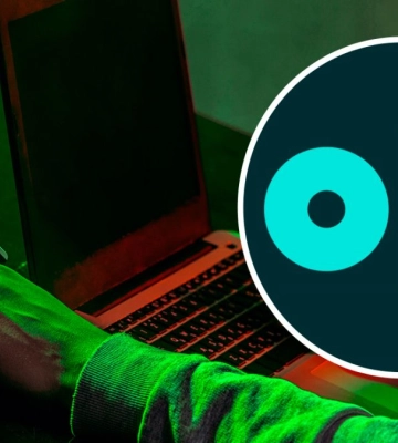 Сумчанин хотів продати фотоапарат, а втратив 20 тис. грн