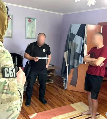 Нв Рівненщині судитимуть чотирьох організаторів каналу переправлення чоловіків за кордон
