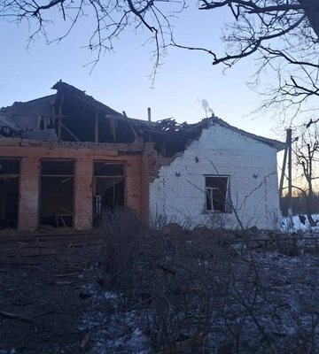 Россияне ударили УАБом по селу в Купянском районе: ранены двое детей, есть погибшая