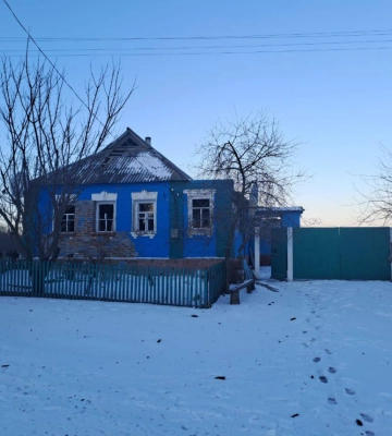 Окупанти скинули авіабомбу на село Малий Бурлук на Харківщині: важких травм зазнала дитина
