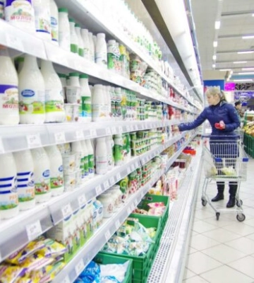 Українці стали менше пити молоко: ціни зрівнялися з європейськими