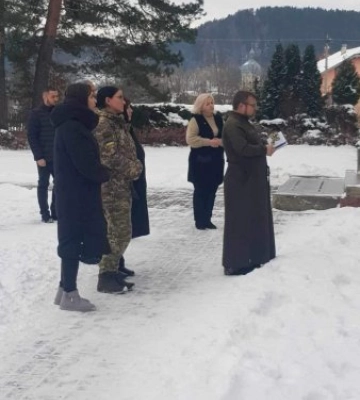 Прикордонники вшанували пам&#039;ять свого побратима, який загинув на Луганщині