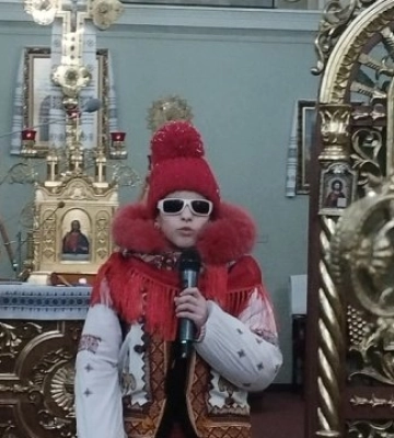 Мешканці села Оброшине наколядували кошти на два автомобілі для захисників