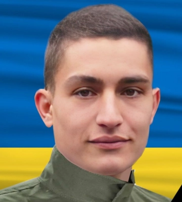 Шосткинщина попрощалася зі своїм земляком-захисником України Андрієм Литвиненком