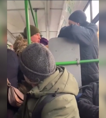 Блокпосты и скандалы в общественном транспорте: одесситы массово жалуются на работу ТЦК (видео)