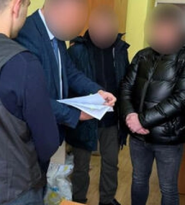 Трьох чоловіків на Полтавщині підозрюють в організації корупційної схеми