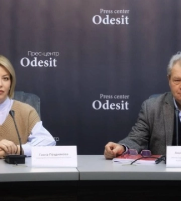 В Одесі з’ясували, чому під час негоди впала 100-метрова труба котельні та що робитимуть далі