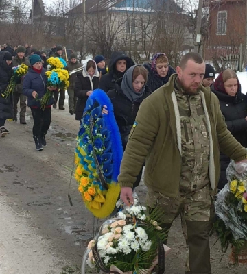 На Волині попрощалися із 39-річним бійцем Олександром Давидовичем