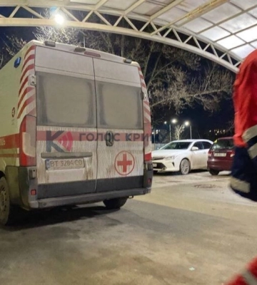 В окованому Криму росіяни використовують викрадені з Херсонської області автомобілі &quot;швидкої&quot; - ЗМІ