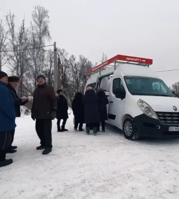 Мобільна аптека проїде Харківщиною – там, де РФ знищила стаціонарні (відео)