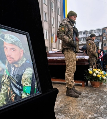 У Ковелі попрощалися з Героєм Романом Грушевінчуком