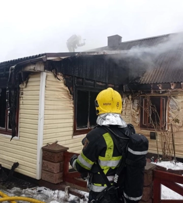 У Сарнах горів приватний житловий будинок