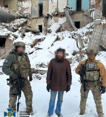 СБУ затримала зрадника, який «наводив» російські С-300 на позиції українських військ під Вугледаром