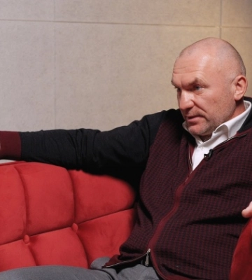 Справа забудови котеджів вздовж Київської дамби: ДБР затримало бізнесмена Мазепу на польському кордоні