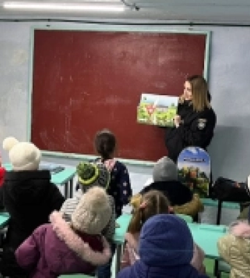 В Інгульській громаді на Миколаївщині поліціянти навчали дітей мінної безпеки
