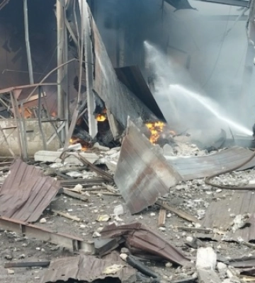 В Оріхові внаслідок ворожого обстрілу сталася пожежа