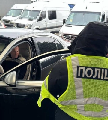 Бізнесмена Мазепу підозрюють у створенні злочинної організації та заволодінні 7 га землі біля Київської ГЕС