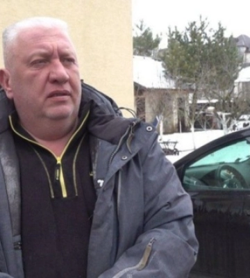 Волонтер із Тернопільщини продав своє авто, щоб купити дрони для захисників