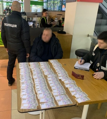 Взятка в 100 тыс. грн: задержан чиновник Киевблагоустройства