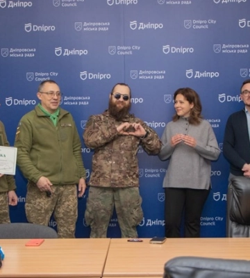 Зібрали 2 тонни макулатури та 7,5 кг кришечок: у Дніпрі підбили підсумки благочинної акції «Здай вторинну сировину— зігрій теплом&amp;hellip;