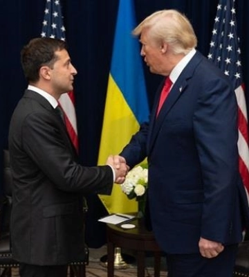 Зеленський знову запросив Трампа в Україну