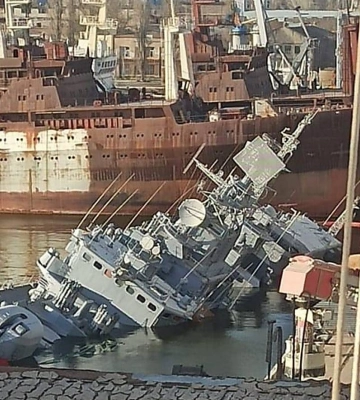 Командувач ВМС розповів, чому на початку повномасштабного вторгення вирішили затопити у Миколаєві фрегат «Гетьман Сагайдачний»
