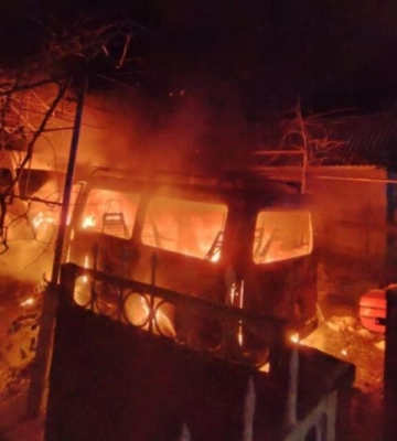 В Одеській області загорівся автобус