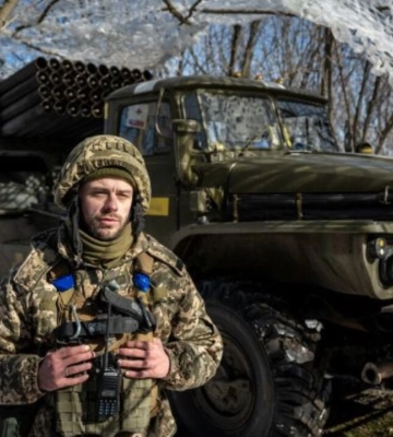 Ворог атакує Авдіївку та Новомихайлівку піхотою без прикриття бронетехніки - військові