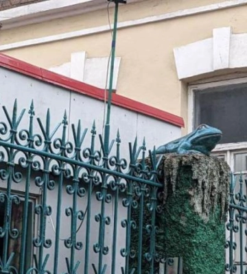 Які таємниці приховує  “Будинок з жабами” у Дніпрі