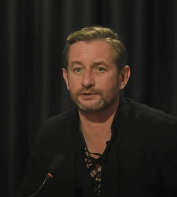 Харкову треба буде себе “перезбирати” – Жадан про те, що не можна відновити