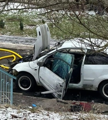 В Днепре взорвался автомобиль с людьми внутри: что известно о последствиях