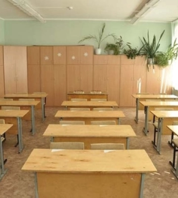 Через загрозу нових «замінувань» міські школи Луцька тимчасово працюватимуть дистанційно