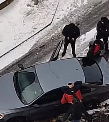 Так утікали від поліції, що протаранили чуже авто: як у Луцьку затримували наркоторговців