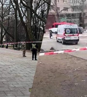 Стрельба в старой части Запорожья: мужчина убил прохожую и застрелился сам